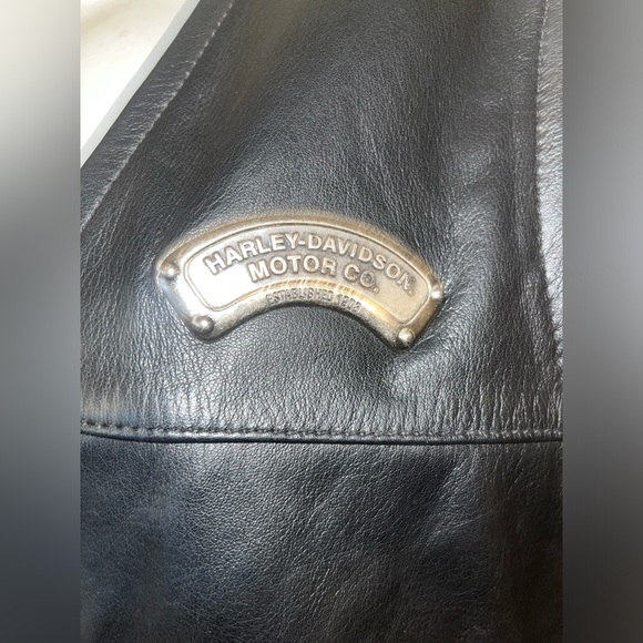 Harley Davidson Men’s Leather Vest Size Medium Excellent - Picture 13 of 14